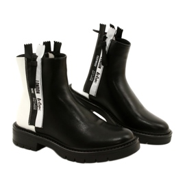 Stivali in bianco e nero da donna Lee Cooper LCJ-21-47-0650LA 5