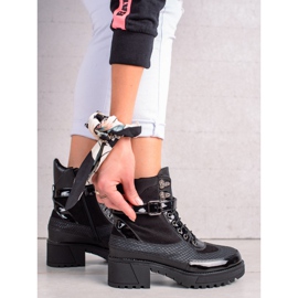 Queen Vivi Eleganti lavoratori neri nero 2