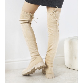 Stivali beige con suola alta di Patrice 2