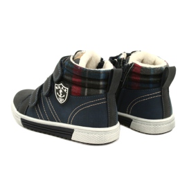 Scarpe sportive isolate con pelliccia American Club GC24/21 Navy Blue 4