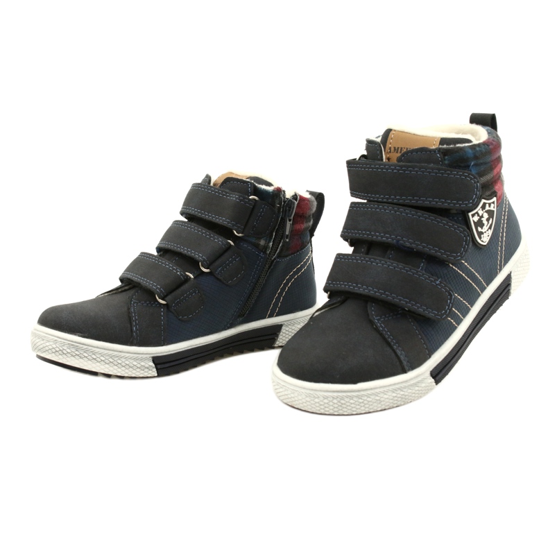 Scarpe sportive isolate con pelliccia American Club GC24/21 Navy Blue 3
