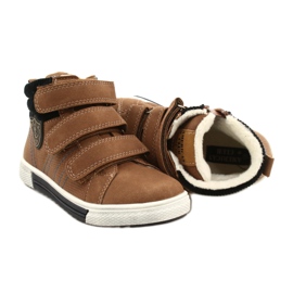 Scarpe sportive isolate con pelliccia American Club GC24/21 DK.Camel marrone 5