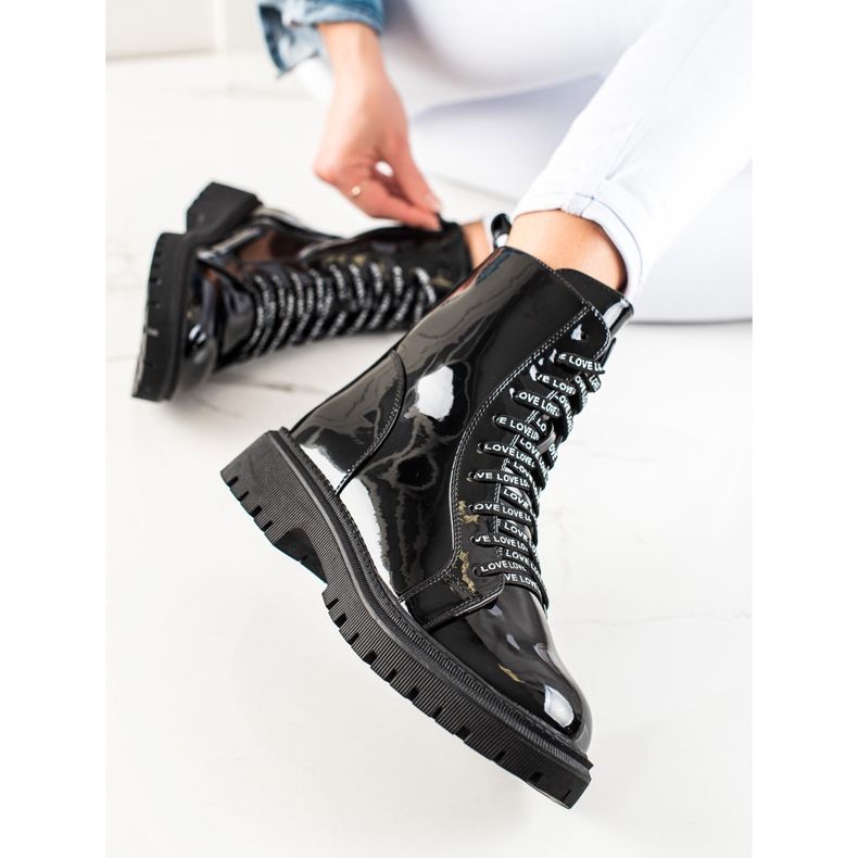 TRENDI Stivali stringati neri nero 1