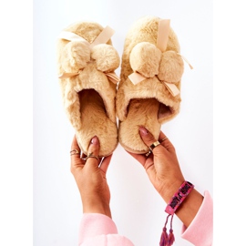 Pantofole In Pelliccia Gialla Pamppy Con Pompon beige écru 1