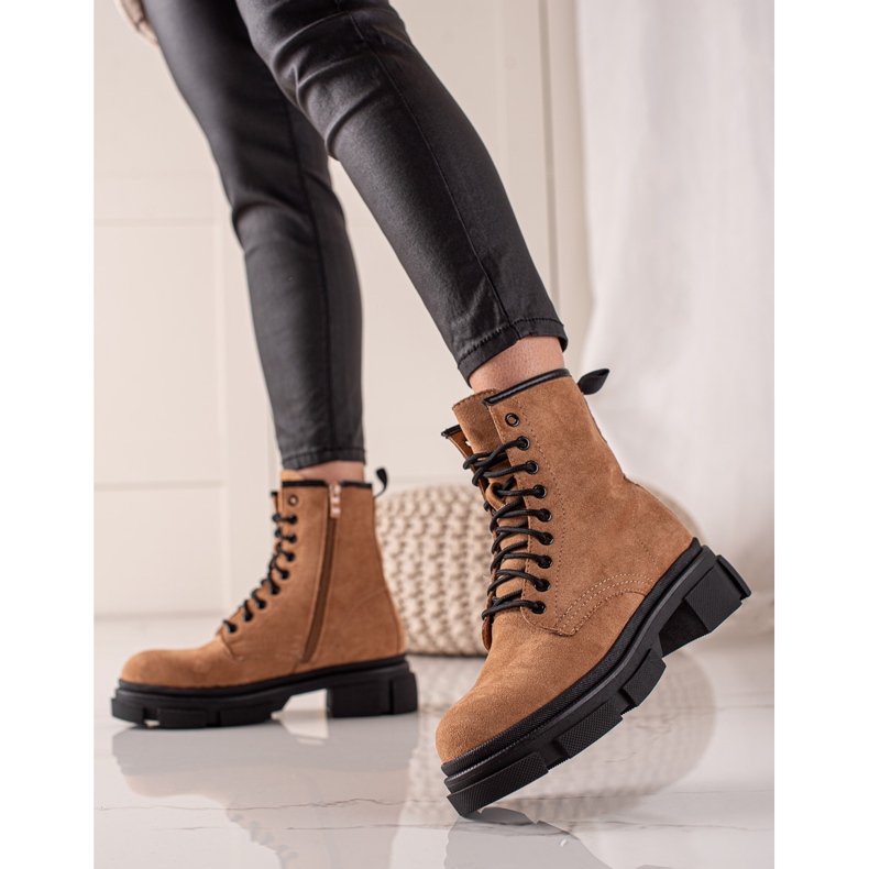 Super Me Trapper in camoscio marrone beige 1