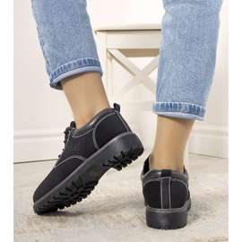 Scarpe nere su una spessa suola Pelland nero 1
