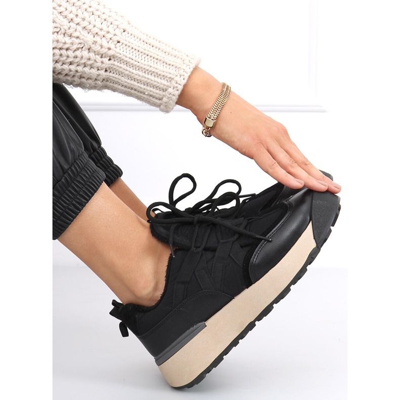 Scarpe sportive isolate Homii Black nero 2