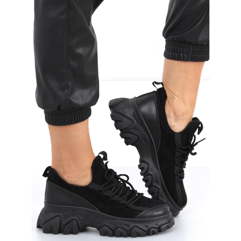 Huggy Black scarpe sportive con suola alta nero 1