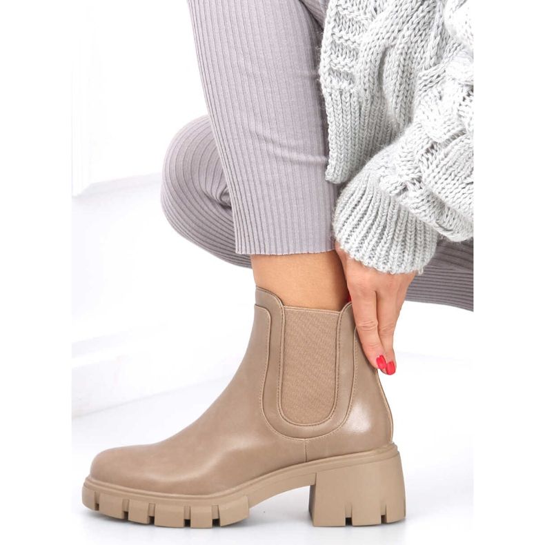 Stivali su suola alta Gunno Khaki beige cachi 1
