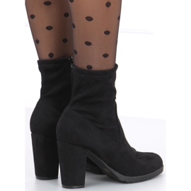 Stivali con tacco alto di Dani Black nero 1