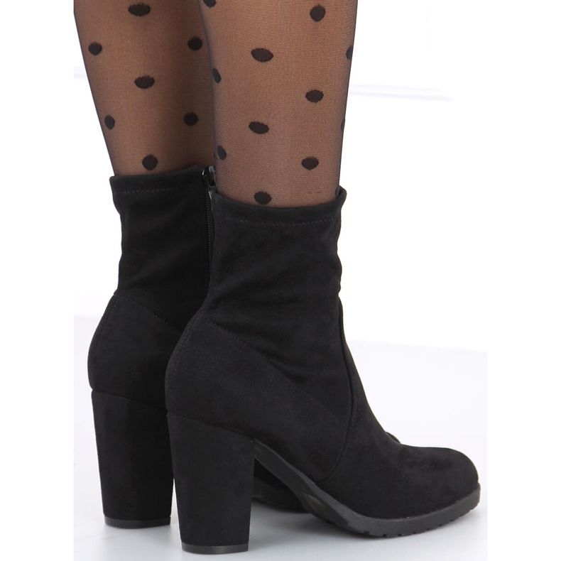 Stivali con tacco alto di Dani Black nero 1