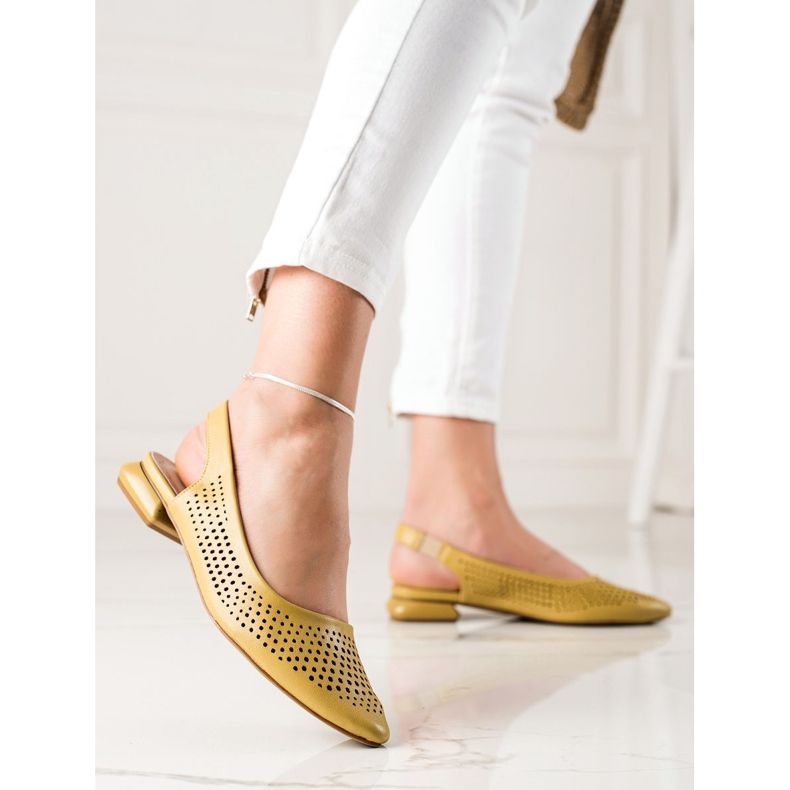 M.Daszyński Scarpe traforate con tacco a vista giallo 1