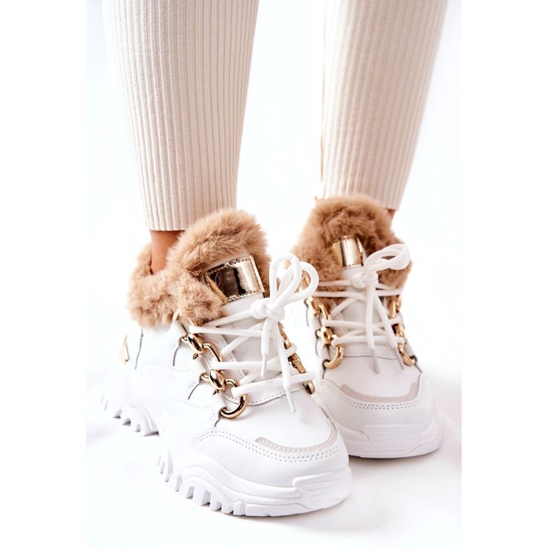 PM1 Scarpe sportive in pelle isolate lucide bianche bianco 3