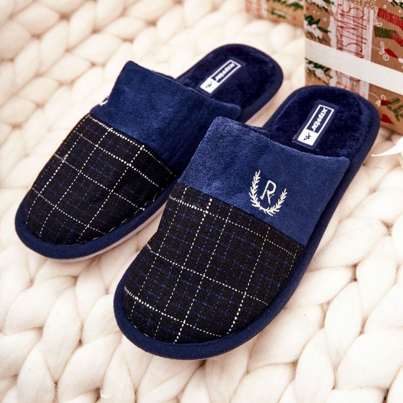 WJ1 Calde Pantofole A Scacchi Blu Navy Blase 1
