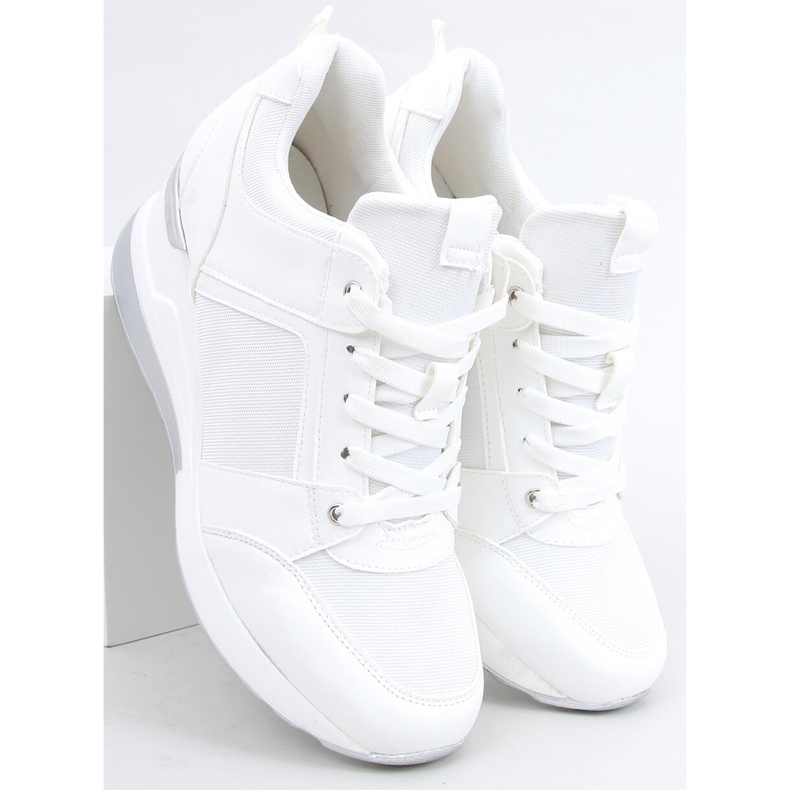 Wisto Sneakers bianche con zeppa bianca 1