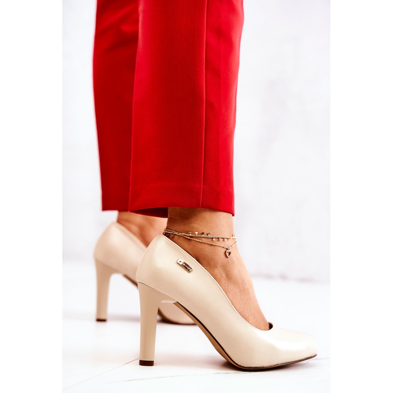 Pompe da donna sul post di Sergio Leone Beige 1