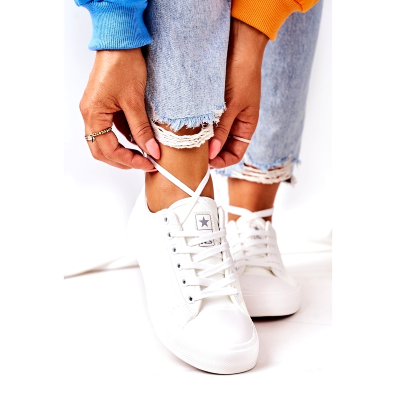 News Sneakers da donna Bianche 21SP02-1200 bianco 3