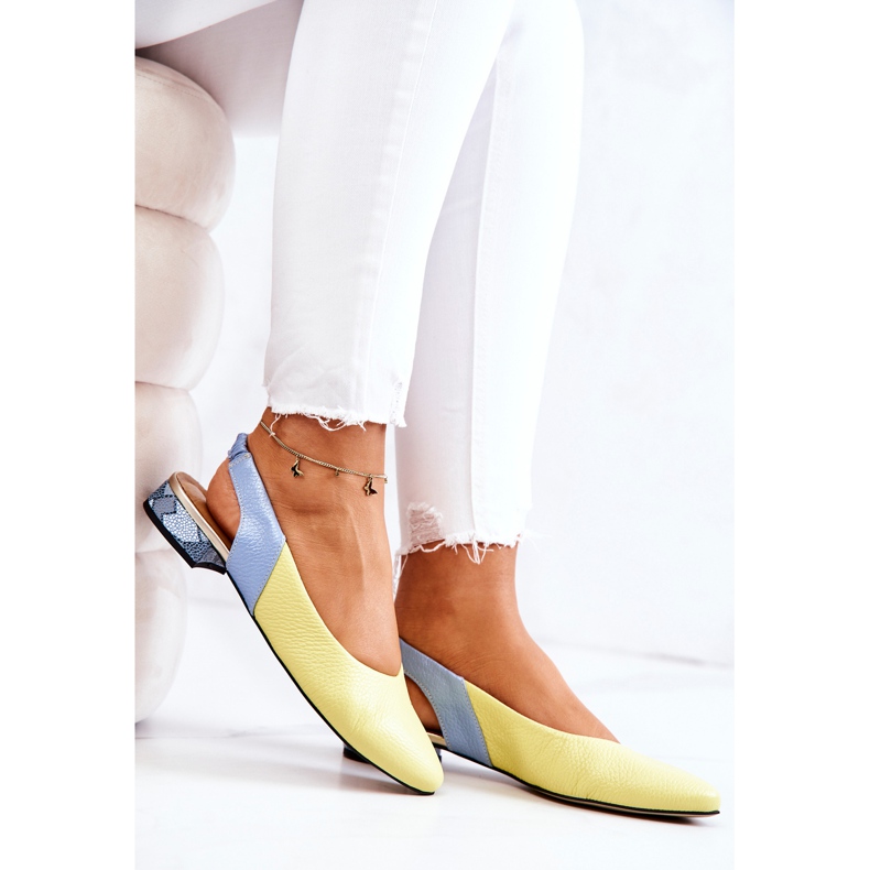 PA2 Ballerina in pelle con tacco aperto giallo-blu Noreen 1