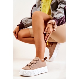 Sneakers Su Una Piattaforma Massiccia Suzane Beige 2
