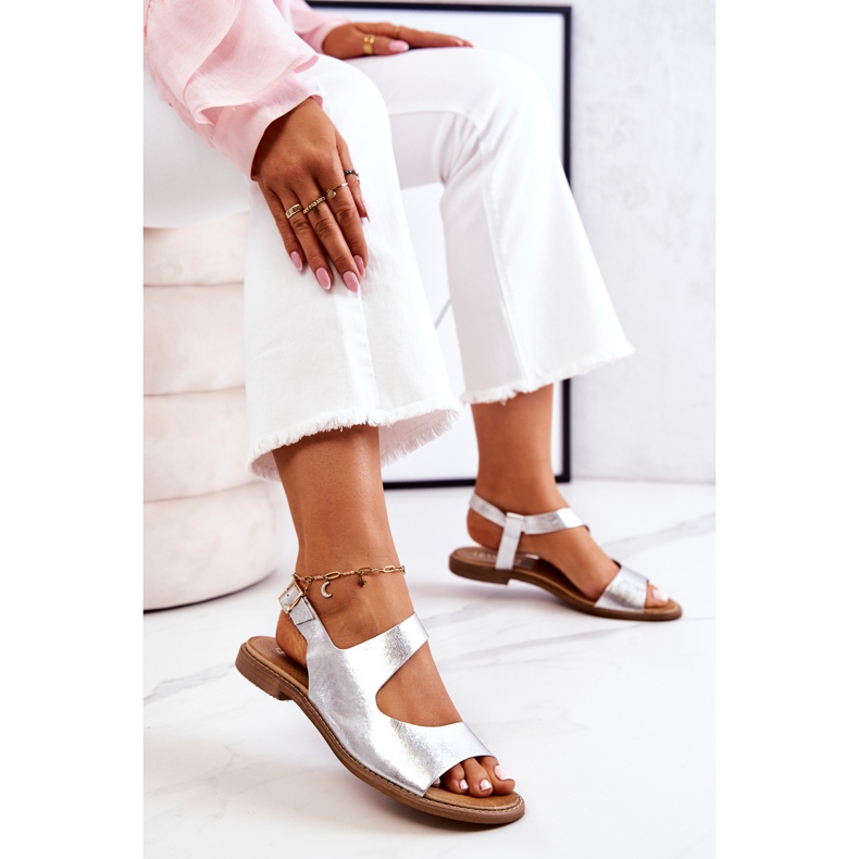 Lewski Shoes Sandali con fibbia in pelle Lewski 3041 Argento d'argento 1