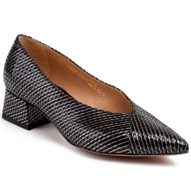 Marco Shoes Décolleté nere realizzate in insolita pelle a righe nero 1