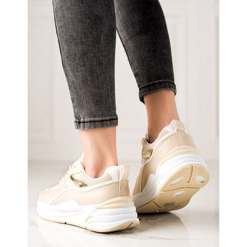 Ideal Shoes Scarpe Da Ginnastica Sulla Piattaforma beige 1