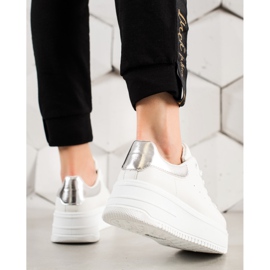 Fashion Sneakers alla moda sulla piattaforma bianco 1