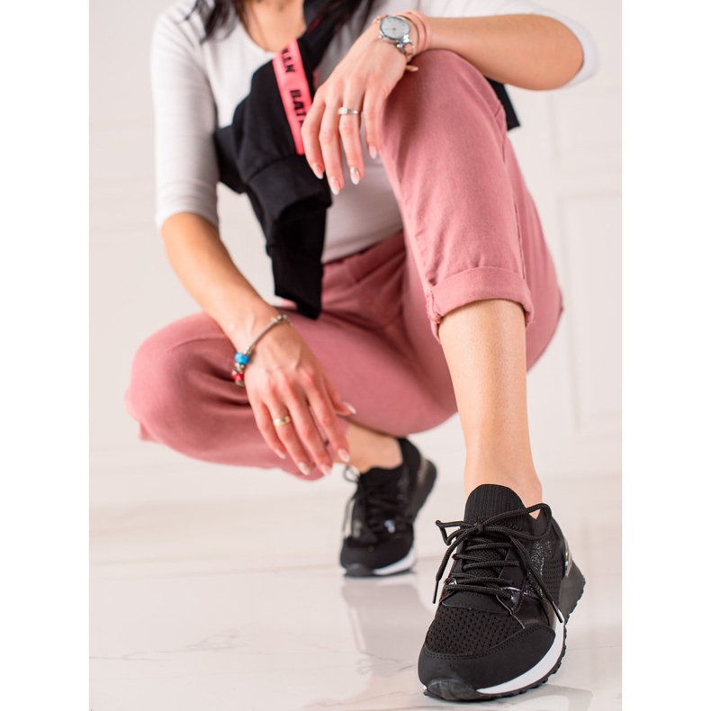 TRENDI Scarpe sportive alla moda nero 1