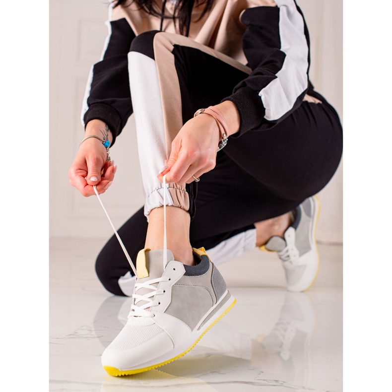 TRENDI Scarpe sportive comode multicolore 1