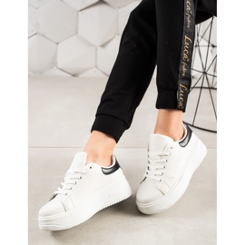 Fashion Sneakers alla moda sulla piattaforma bianca nero 1