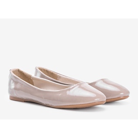 Ballerine Sixth Avenue laccate nere beige 1
