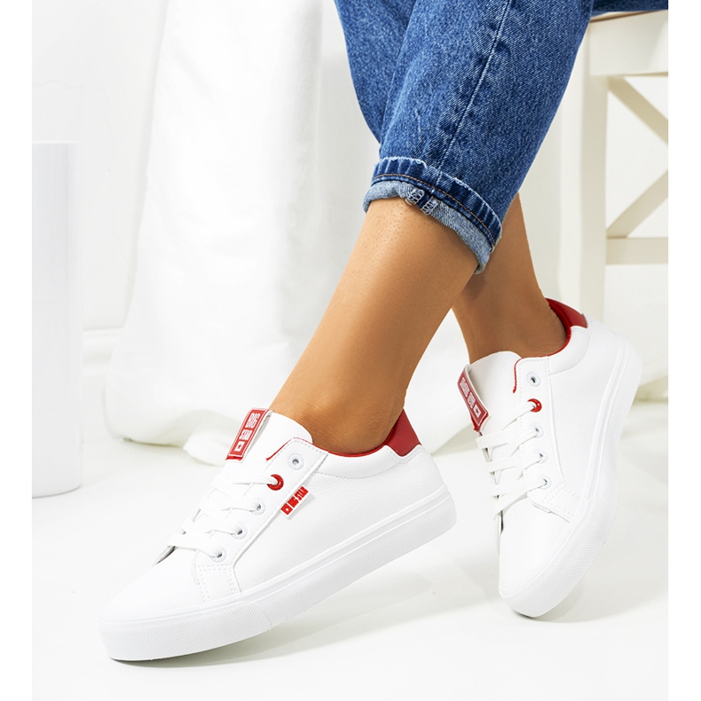 Sneakers bianche da donna Big Star EE274311 bianca 1