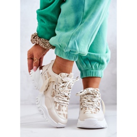 Sneakers Su Una Suola Massiccia Beige Il Tuo Stile 2