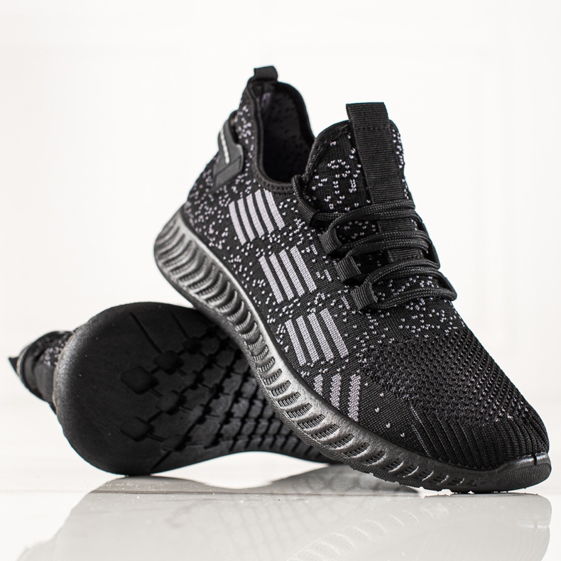 TRENDI Scarpe sportive da uomo leggere nero 1
