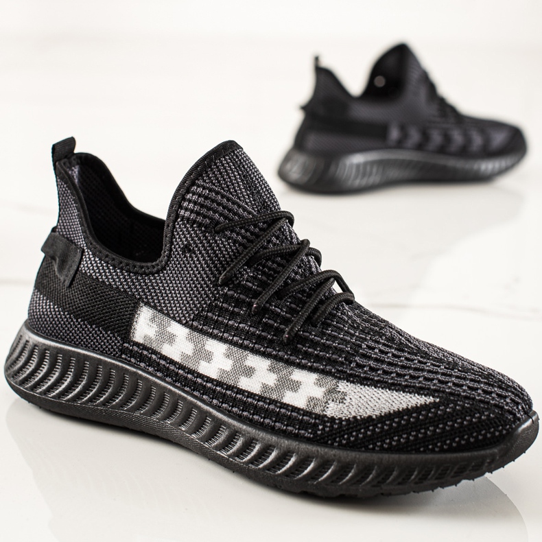TRENDI Sneakers nere da uomo nero 1