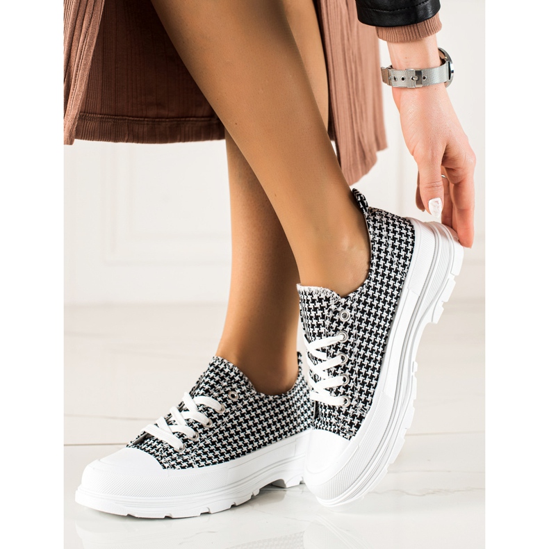 Bona Sneakers basse a scacchi bianca nero 1