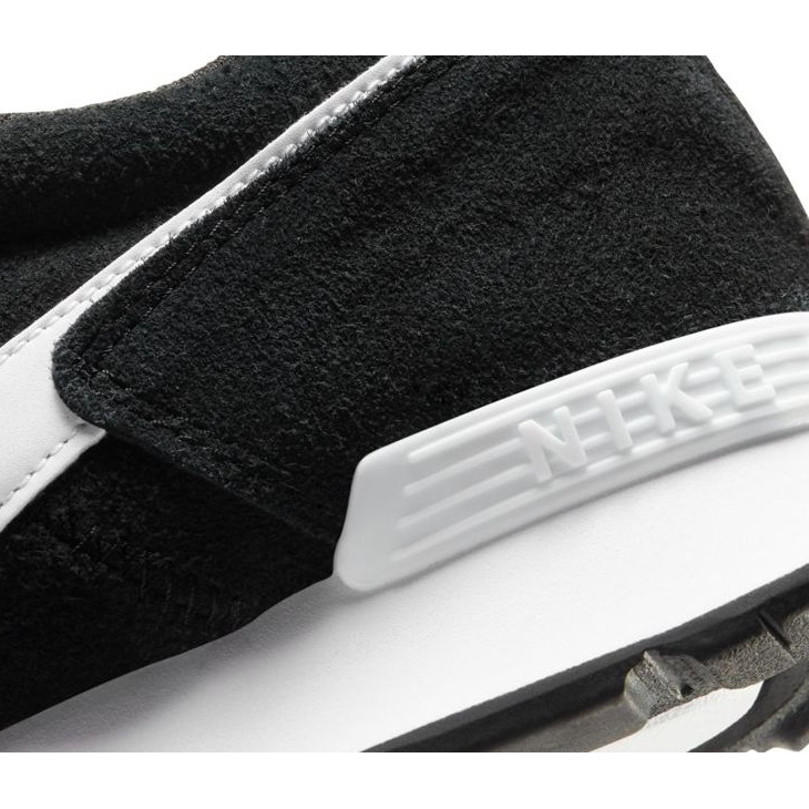 Scarpa Nike Venture Runner Suede M CQ4557-001 nero 1