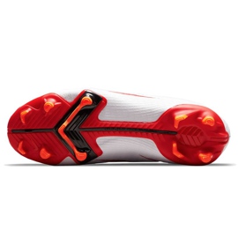 Nike Superfly 8 Academy CR7 Mg Jr DB2672-600 scarpe da calcio grigio/argento, bianco, rosso bianca 1