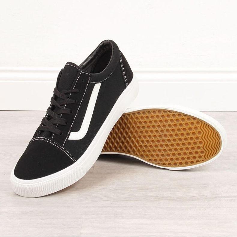 Sneakers basse Atletico MATC263B bianco e nero 1