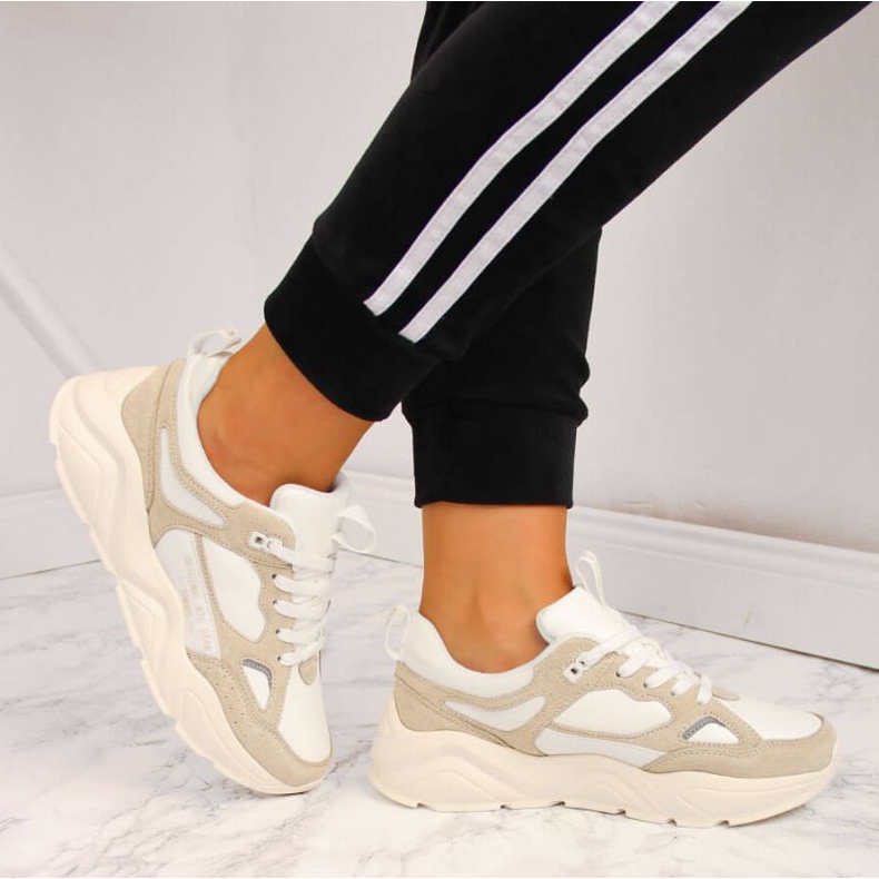 Sneakers sulla piattaforma Big Star W GG274657 bianco 2