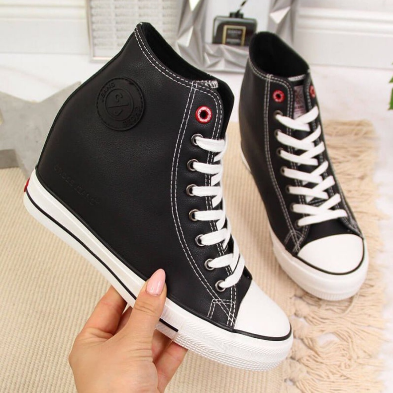 Sneakers sulla zeppa Cross Jeans W II2R4025C nere bianca nero 1