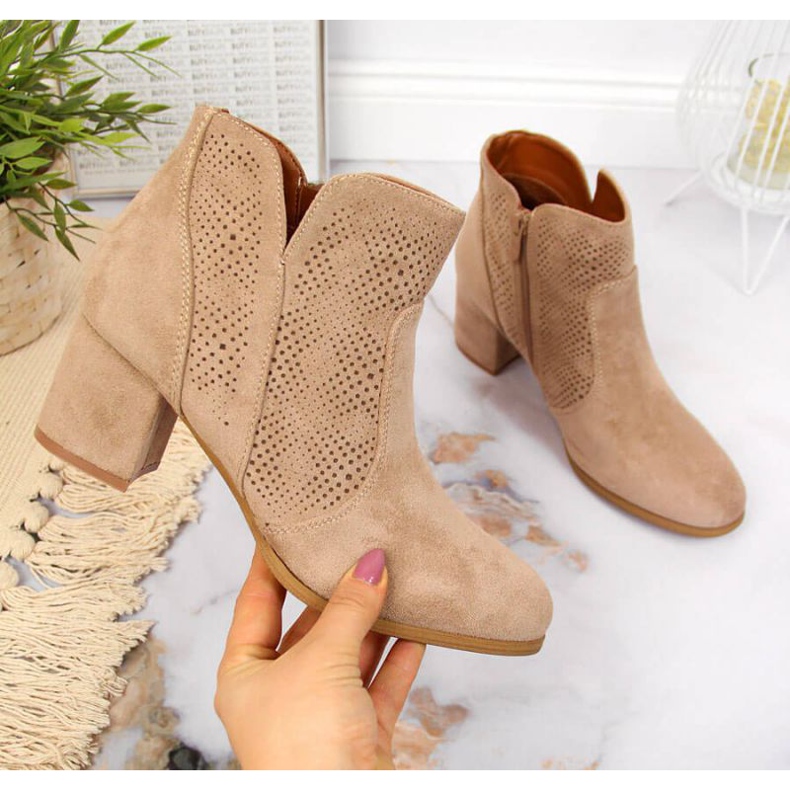 Stivali termici eVento W EVE328B beige sul post 1
