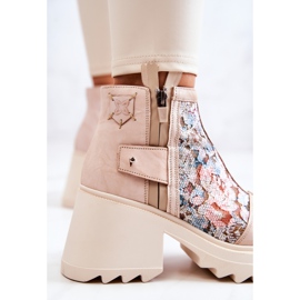 Stivali di pelle su una massiccia posta Maciejka Beige 05325-04 1