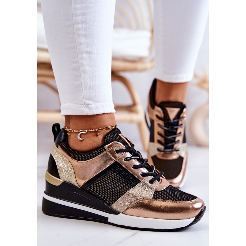 Vinceza Scarpe Sportive Sneakers Nero e Oro Sharon d'oro 1