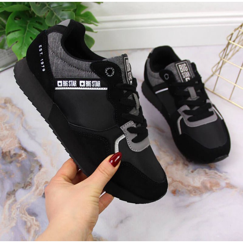 Scarpe sportive in pelle Big Star W JJ274284 nere nero 1
