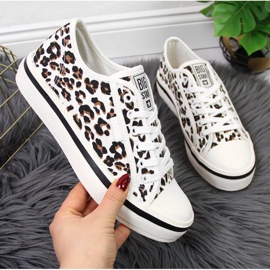Sneakers bianche con stampa leopardata Big Star W JJ274615 bianca marrone 1