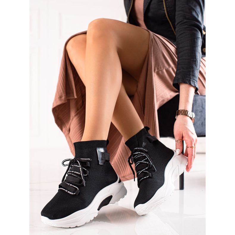 TRENDI Sneakers slip-on con calzino nero 1