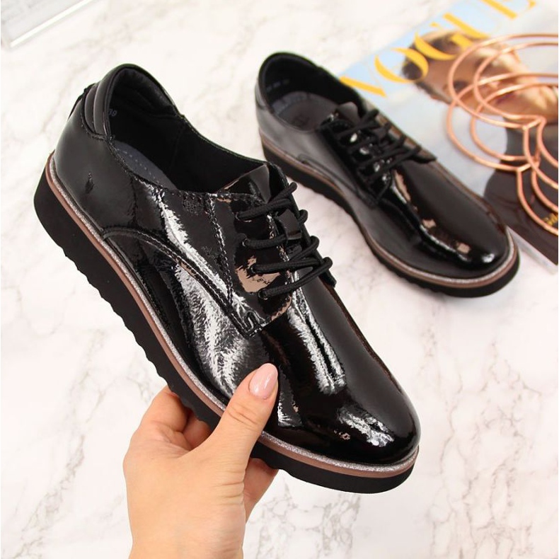 Scarpa in pelle laccata Filippo W PAW174 nera nero 1