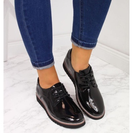 Scarpa in pelle laccata Filippo W PAW174 nera nero 2