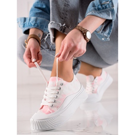Seastar Sneakers Alla Moda Su Un'ampia Piattaforma bianca 1